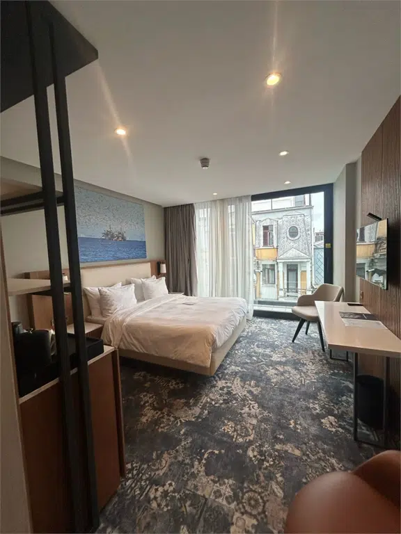 Room image